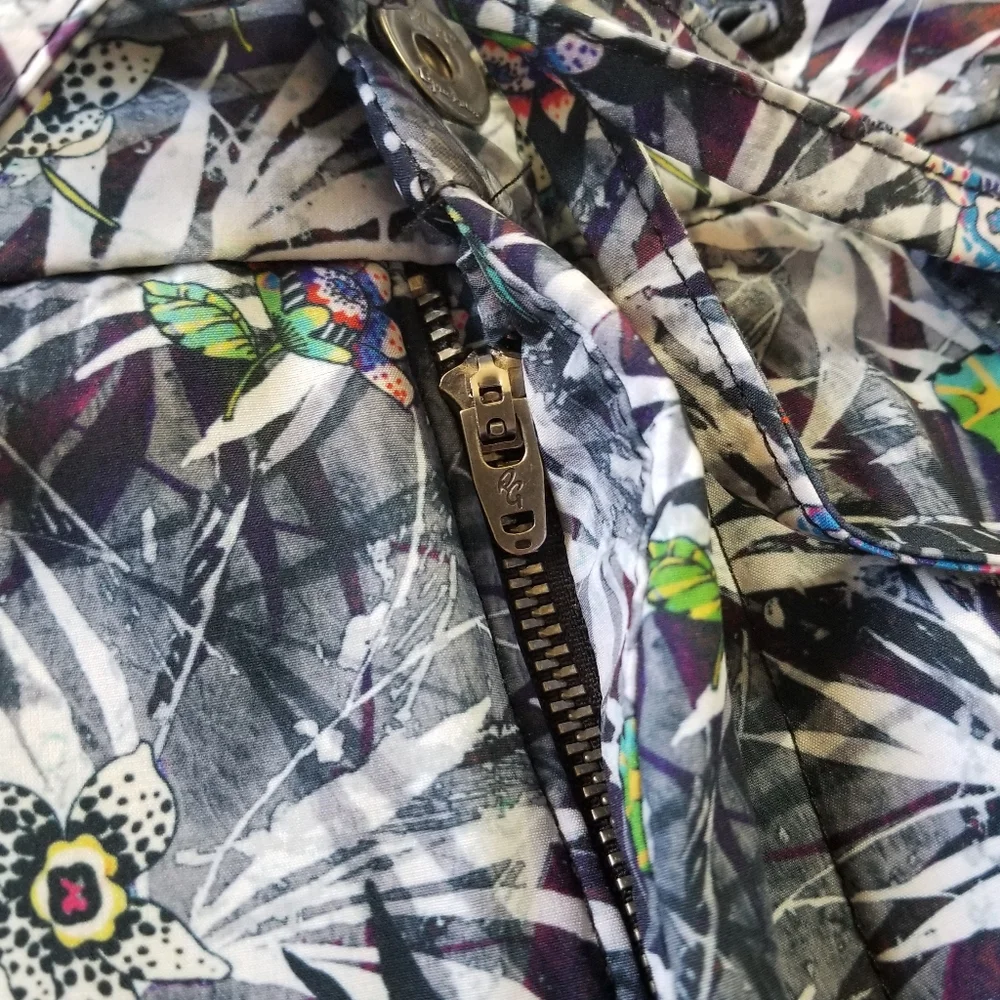 ROBERT GRAHAM Hybrid Shorts Size 34 Classic Fit Floral Casual Boardshorts
